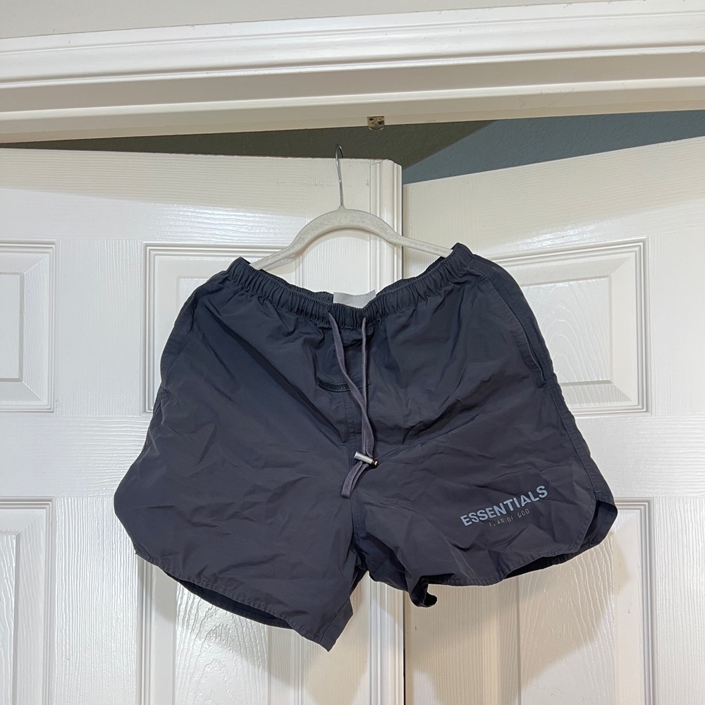 Fear of God Essentials gray Volley Shorts men’s XS